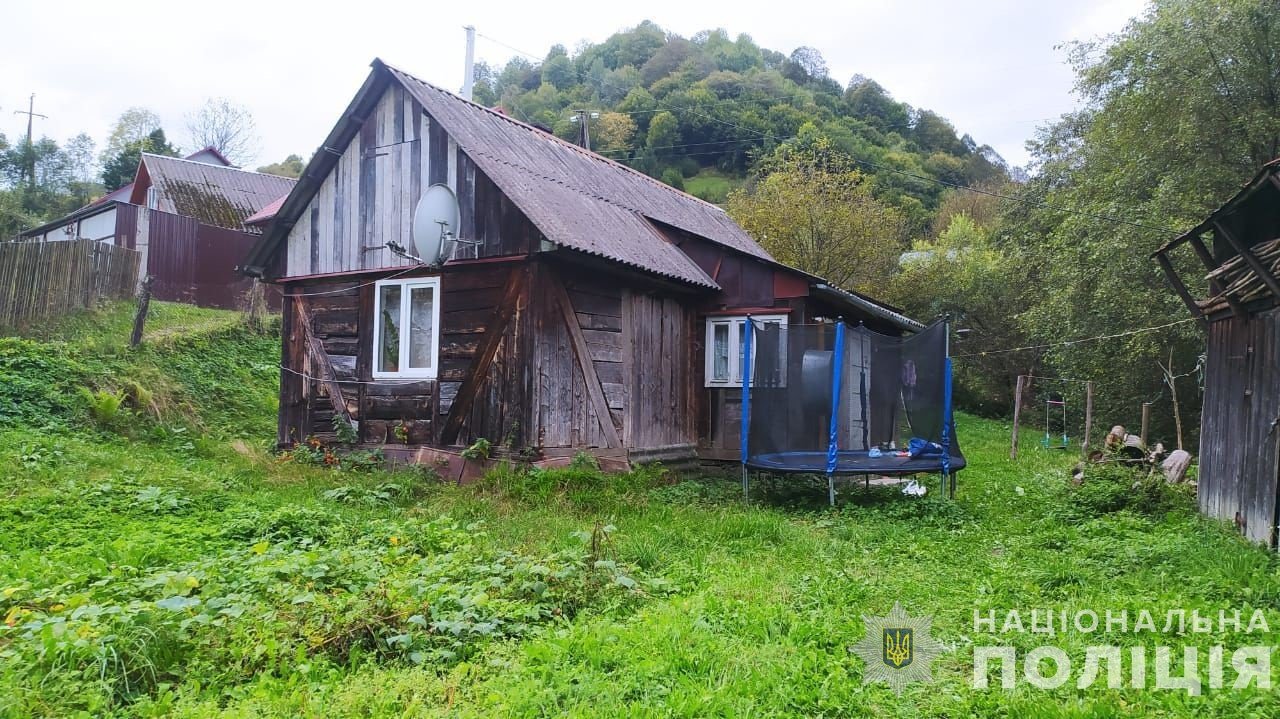 На Рахівщині чоловік вбив свою співмешканку - подробиці від поліцейських