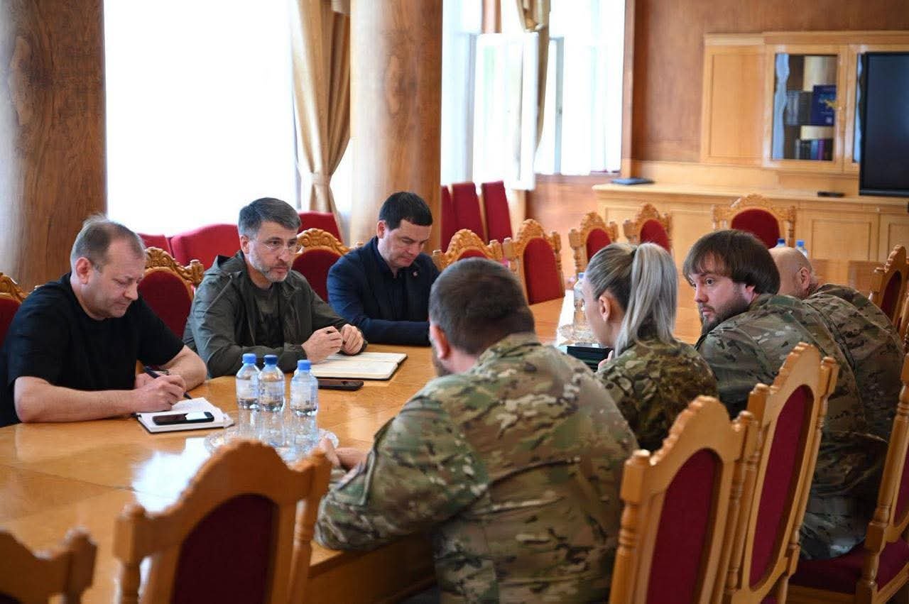 Прорив на 50 000 грн і "Вікно" без черг: Закарпаття задає стандарт ветеранської політики в Україні!