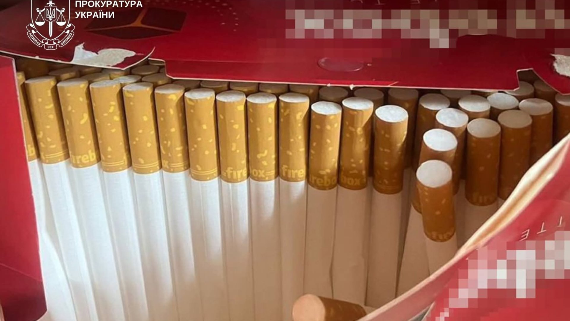 ​В Ужгороді судитимуть чоловіка, який облаштував підпільний цех з виробництва цигарок у гаражі