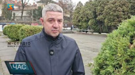 Паркувальний колапс в Ужгороді: що змінює “Смарт Ужгород” і чи врятують місто нові паркомісця (відео)