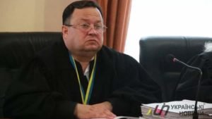 На Закарпатті на хабарі викрили суддю, який розглядав резонансну справу про зґвалтування школярки