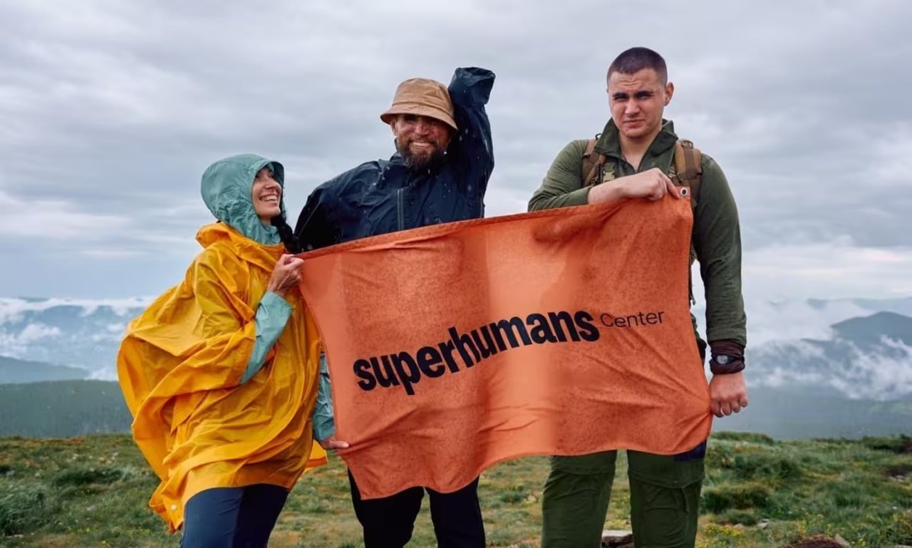 Ветеран ЗСУ з трьома ампутаціями здійснив історичне сходження на Говерлу