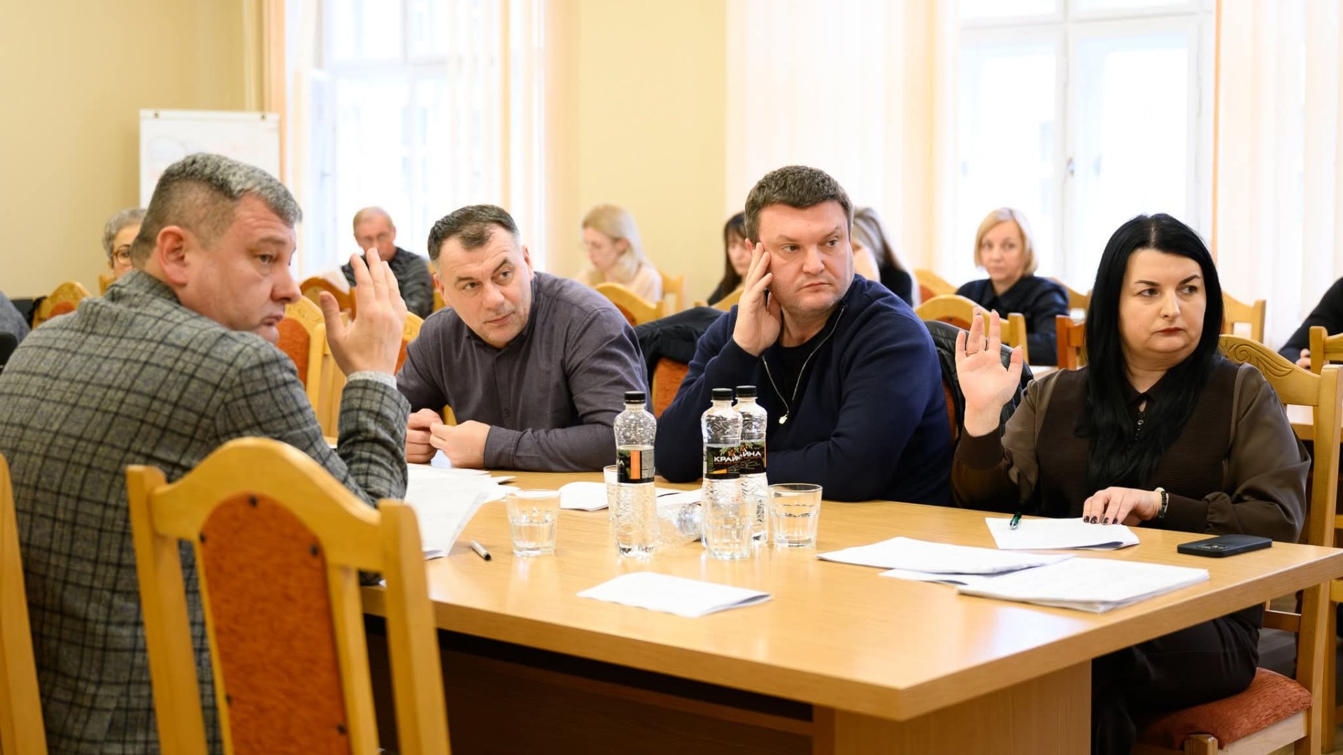 Битва за закон: Закарпатська облрада виступила проти скандальної «Цифровізації» і підтримала ветеранів