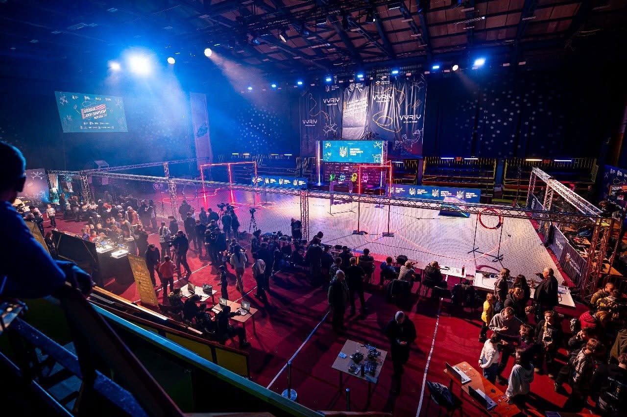 13-річний ужгородець став призером першого Чемпіонату України з дрон-рейсингу