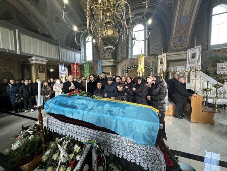 Ще один захисник із Закарпаття пішов у вічність із честю (ФОТО)