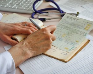 Майже кожен четвертий лікарняний в Україні – фіктивний: уряд виявив масштабні зловживання лікарів