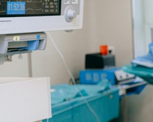 Лікар отруїв десятки пацієнтів, 12 з яких померли. Анестезіолог “Доктор Смерть” отримав довічне