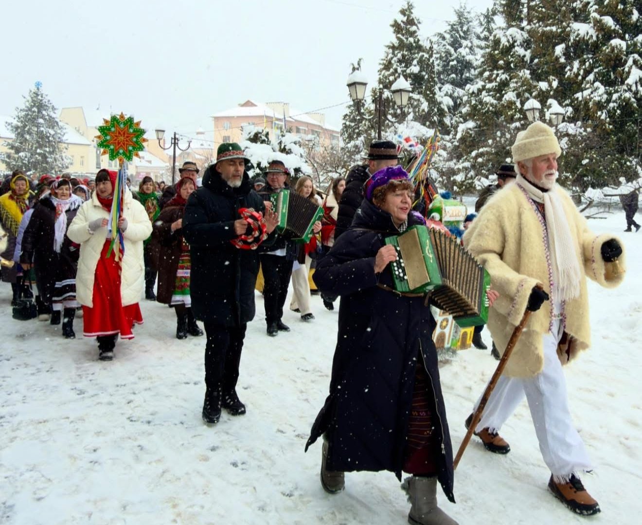 Різдвяна хода «Коляда-2026» зібрала громаду Хуста на спільне святкування традицій