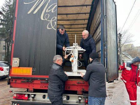Володимир Чубірко Закарпаття: заклади області отримали нову допомогу від чеських партнерів