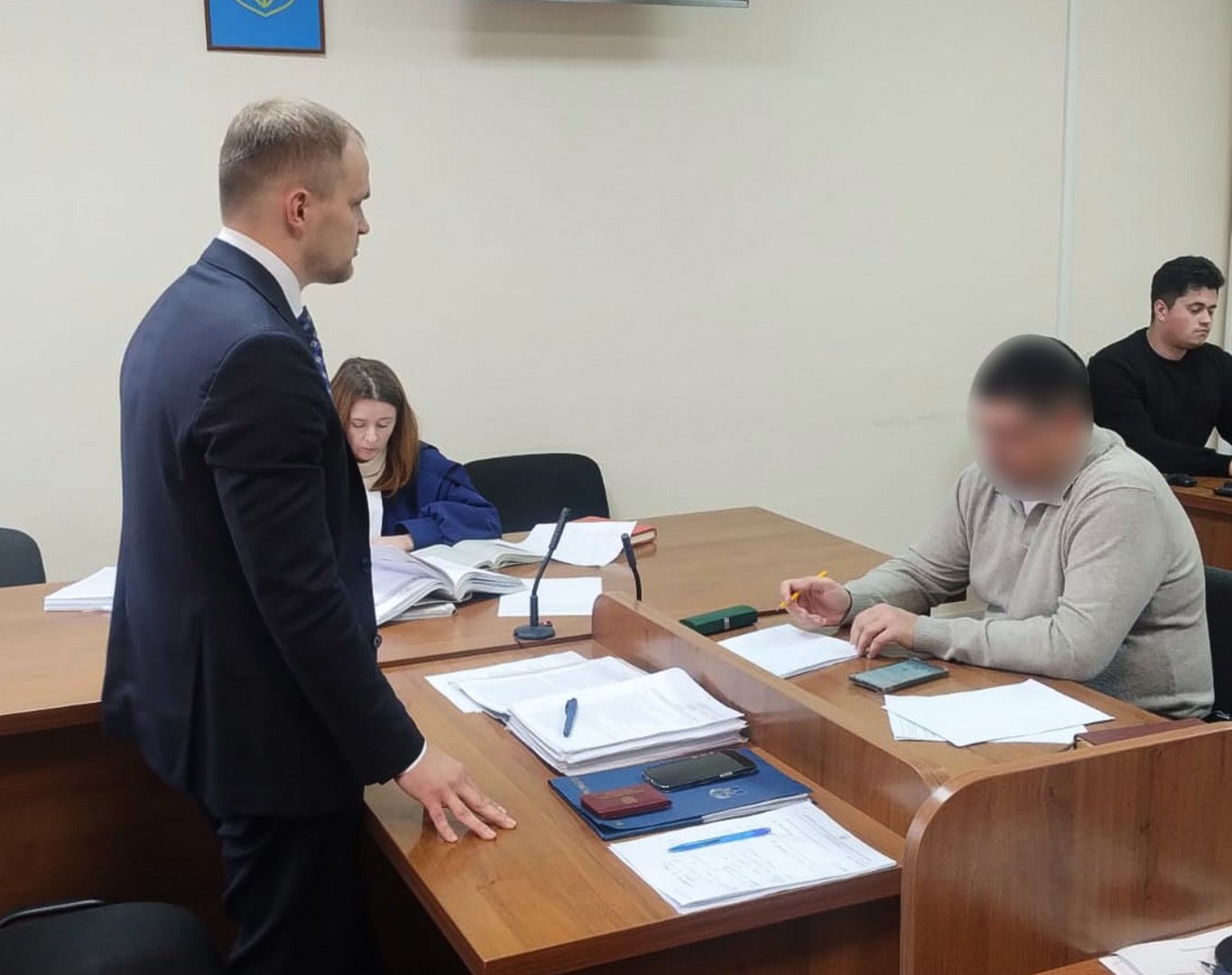 Зухвале пограбування в Ужгороді: наркоман викрав авто та переїхав власника