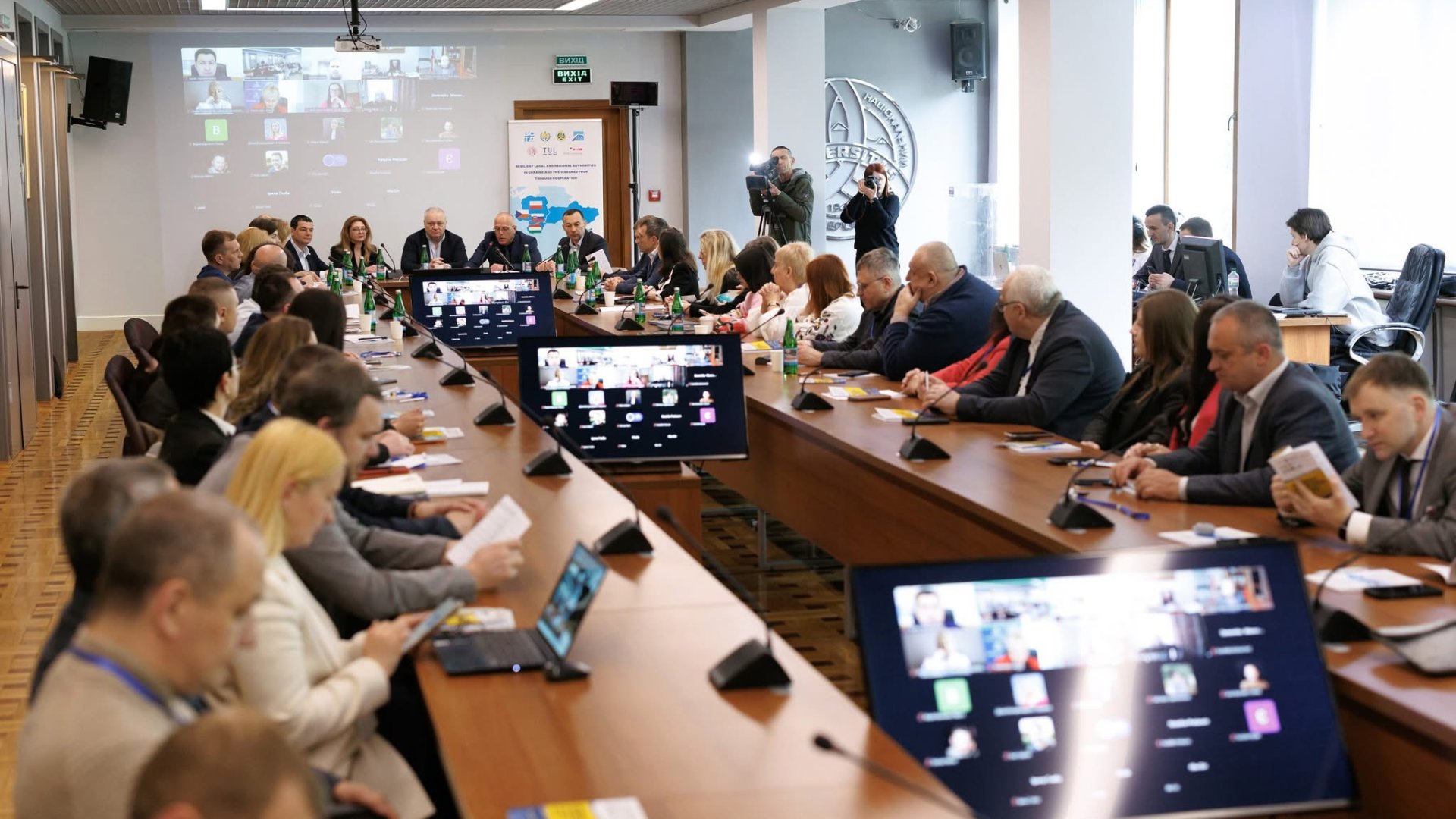 Закарпаття на шляху до ЄС: у регіоні обговорюють глибоку трансформацію законів — що це змінить для країни