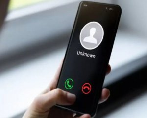 Шахраї на Закарпатті полюють на голоси в телефонах: чому смертельно небезпечно першим казати «Алло»