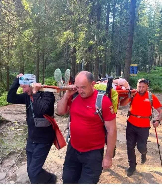 Говерла — це не прогулянка в парку, а суворий іспит: На «безпечному» маршруті травмувалася  туристка