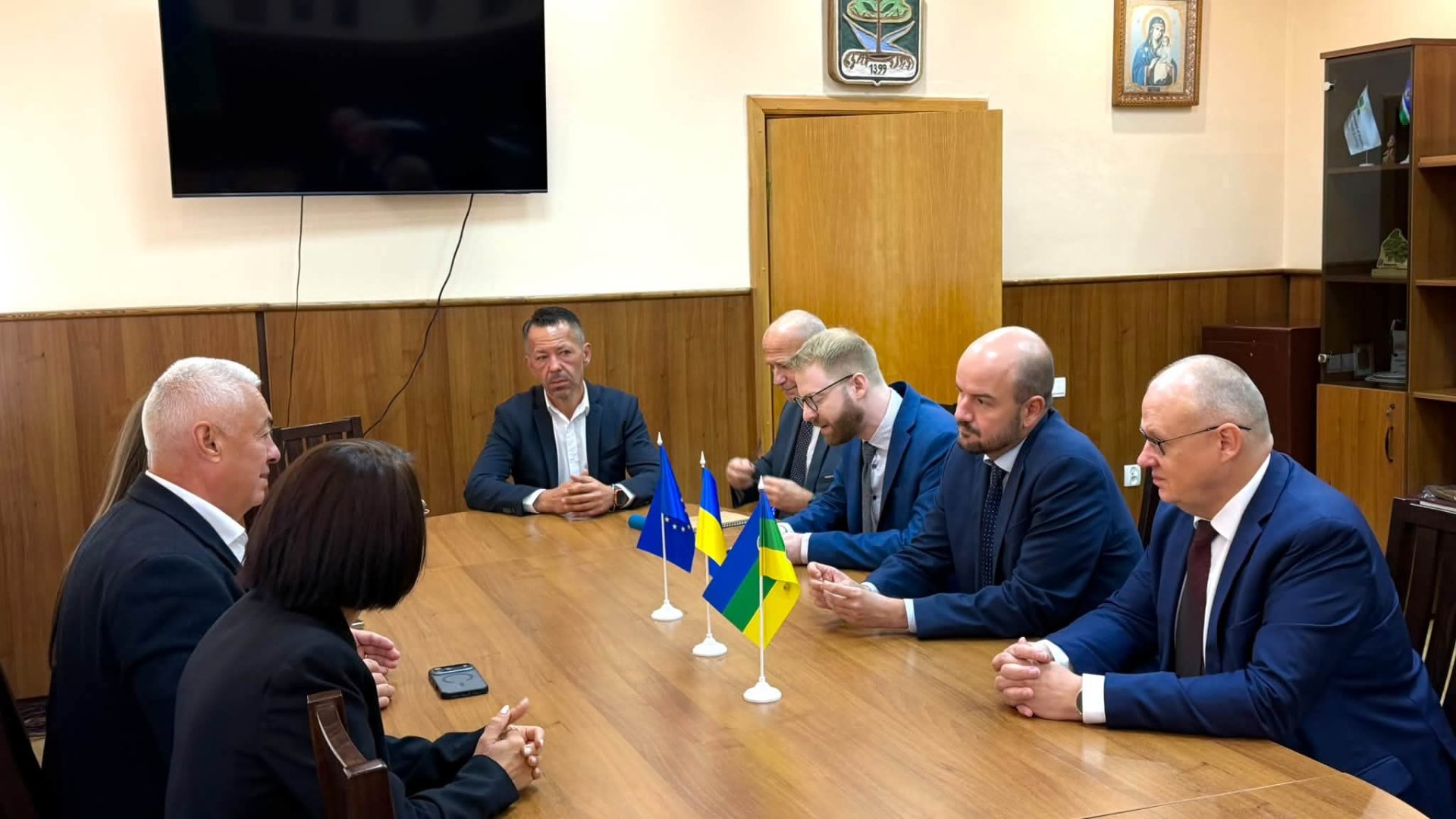 Словацька делегація відвідала Перечин: як розвивається Закарпатська громада під час війни