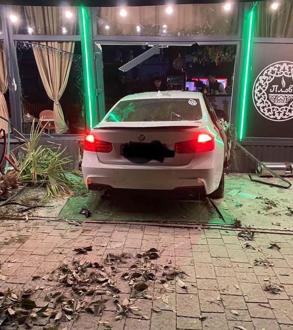 BMW BMW