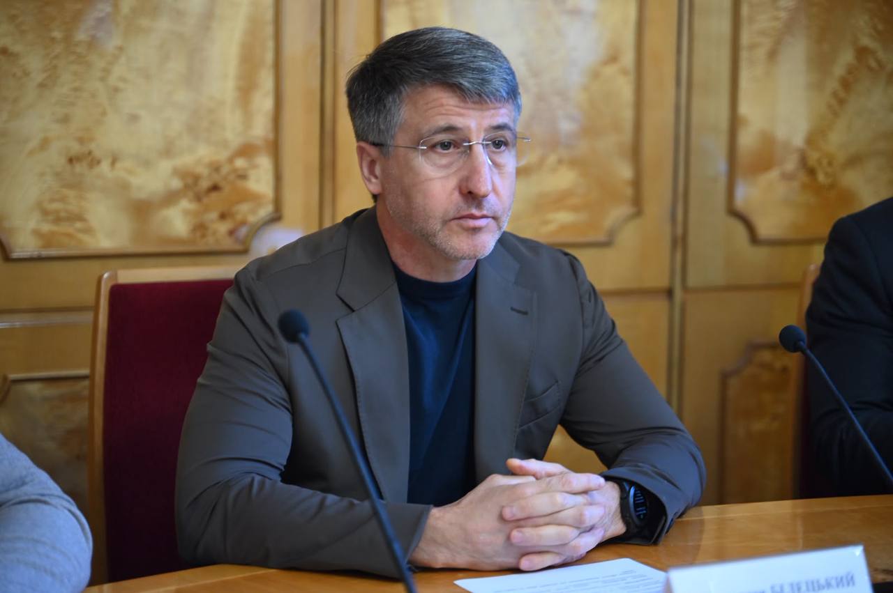 Мирослава Білецького знову «звільняють»: що відомо про чутки навколо голови Закарпатської ОВА